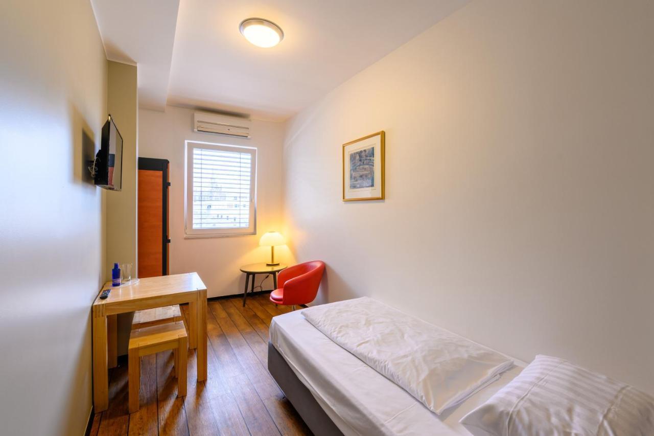 Art Rock Downtown Hotel Кёльн Экстерьер фото